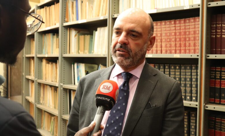 Maputo recebe missão empresarial italiana focada em investimentos estratégicos - Rádio Moçambique