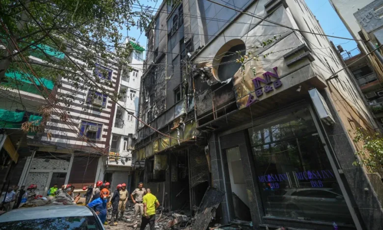 Dois nacionais entre os 21 mortos em incêndio na Índia - Rádio Moçambique