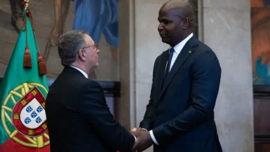 PR inicia visita oficial a Portugal para reforçar relações de cooperação - Rádio Moçambique