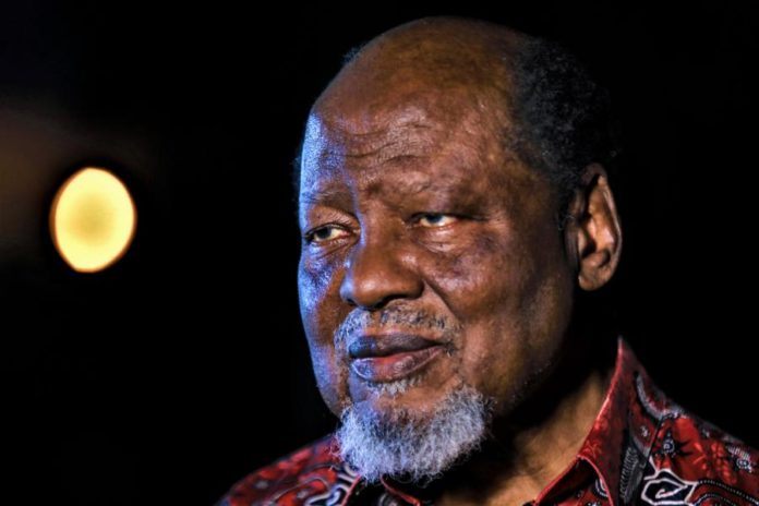 Joaquim Chissano eleito para painel de anciãos da SADC para mediar crise no Madagáscar - Rádio Moçambique
