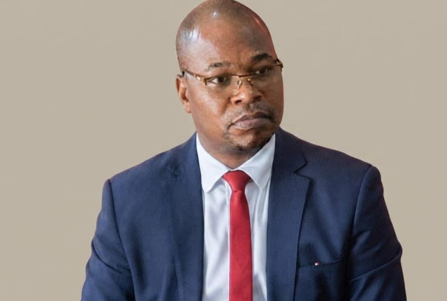 Presidente da República confere posse ao novo governador de Gaza - Rádio Moçambique