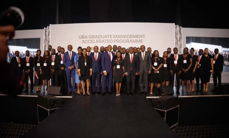 UBA gradua cerca de 400 jovens  com destaque para talentos moçambicanos - Rádio Moçambique