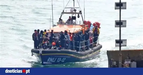 Tragédia no Canal da Mancha: três mortos em travessia clandestina - Rádio Moçambique